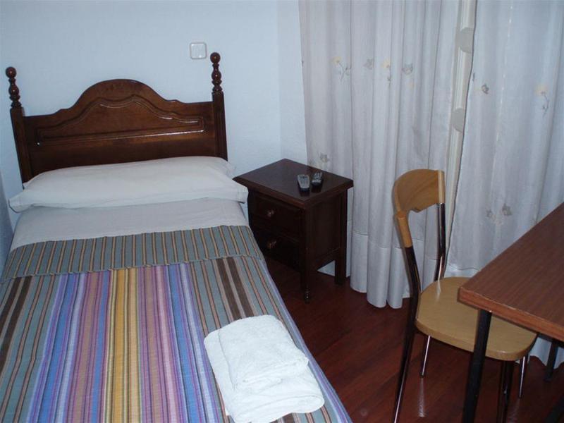 Castilla 3*